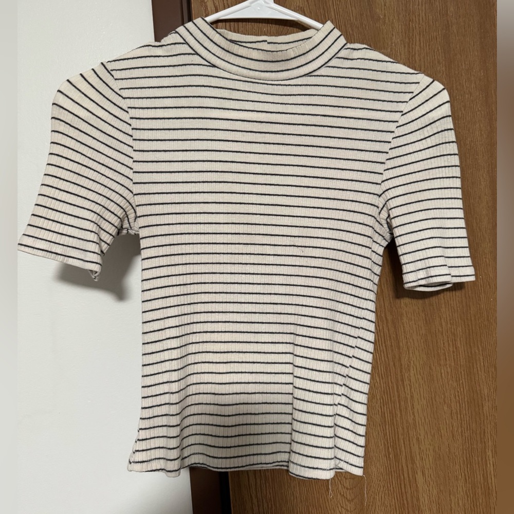 Wild Fable striped crop top